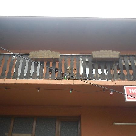 Hotel Zur Kueferschenke Nierstein Zewnętrze zdjęcie