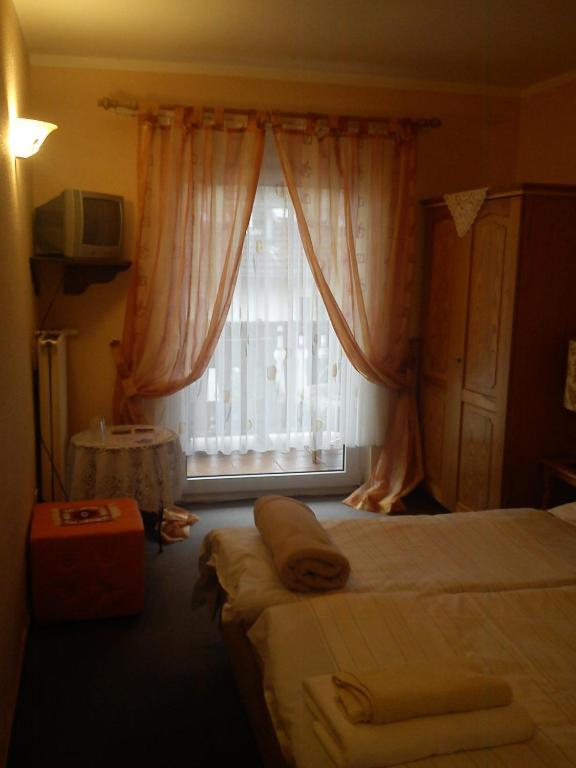 Hotel Zur Kueferschenke Nierstein Pokój zdjęcie